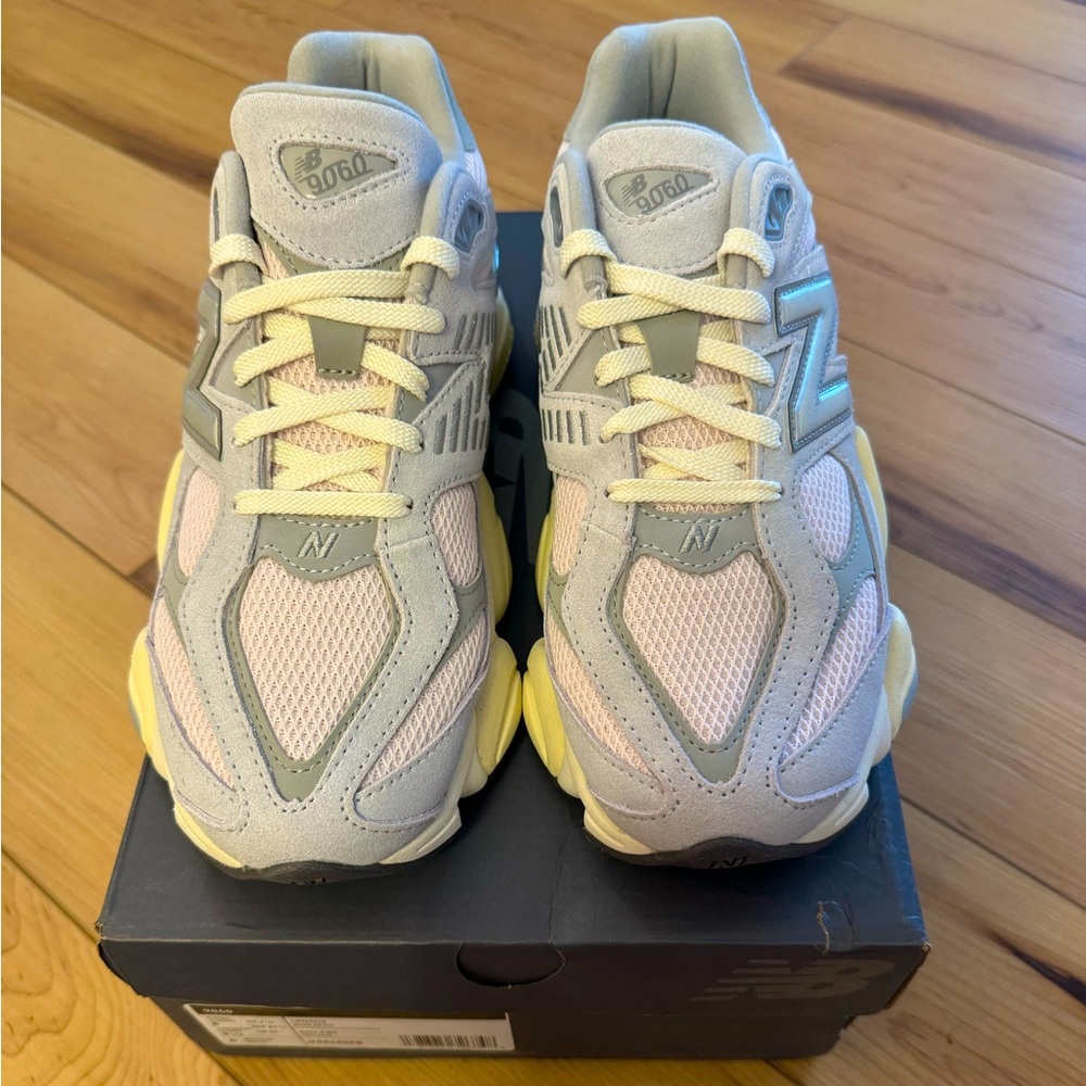 New Balance 9060 Sneakers